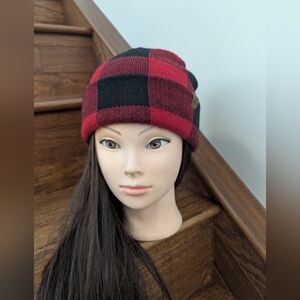 Canadiana Plaid Red and Black Beanie One Size